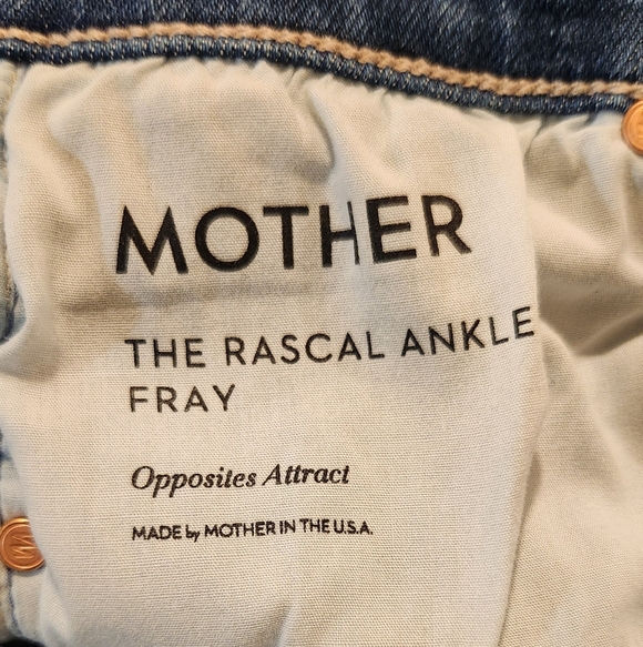 MOTHER Mid Rise The Rascal Ankle Fray Jeans - Picture 8 of 8